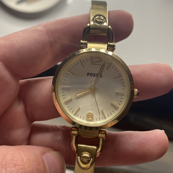 Gold Fossil Watch - Chain Clasp Closure - Picture 2 of 4